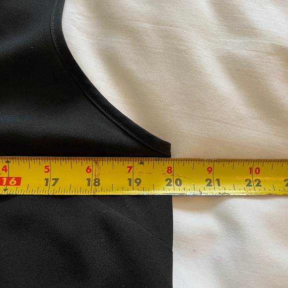 Banana Republic Women's Top Medium Black Sleeveless Tassles Coachella Su… - Picture 7 of 9